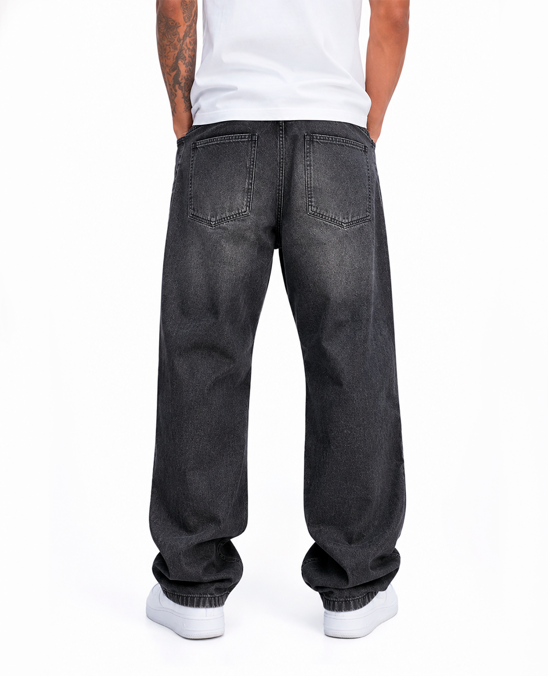 Jean Oversize Negro Humo Costuras Curvas