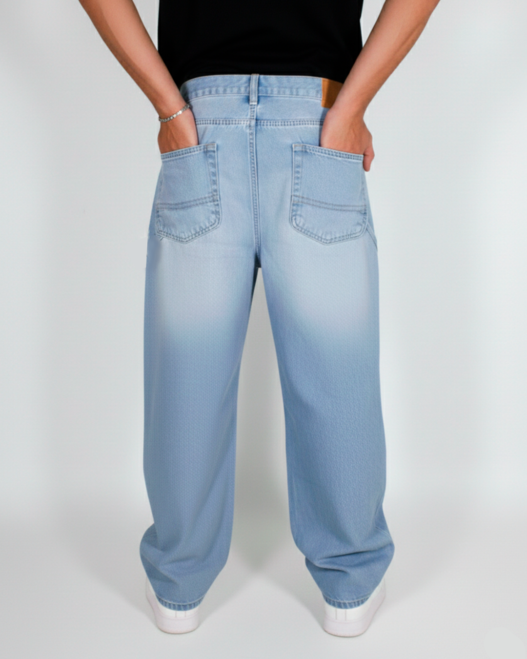 Pantalón Baggy Azul Claro Bigotes