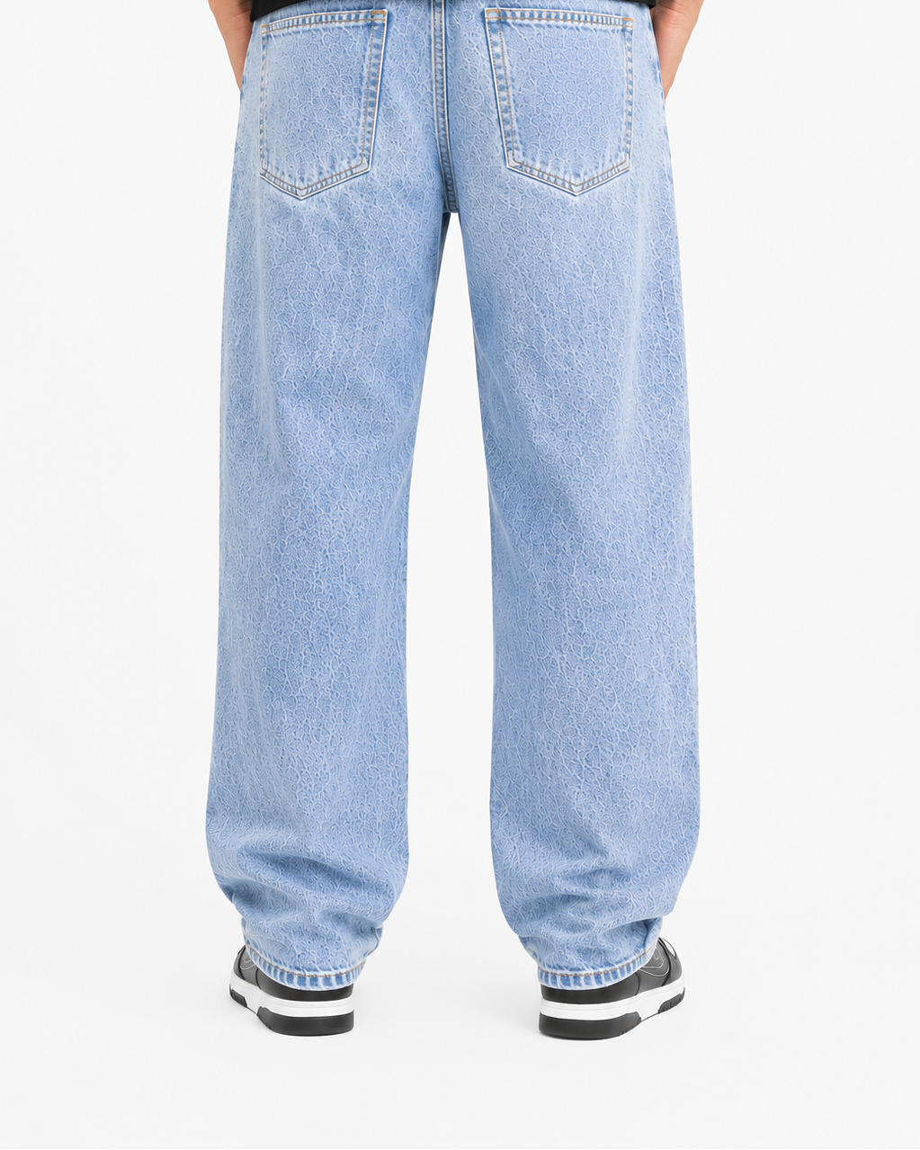 Jean Oversize Azul Claro Deshilachado en X