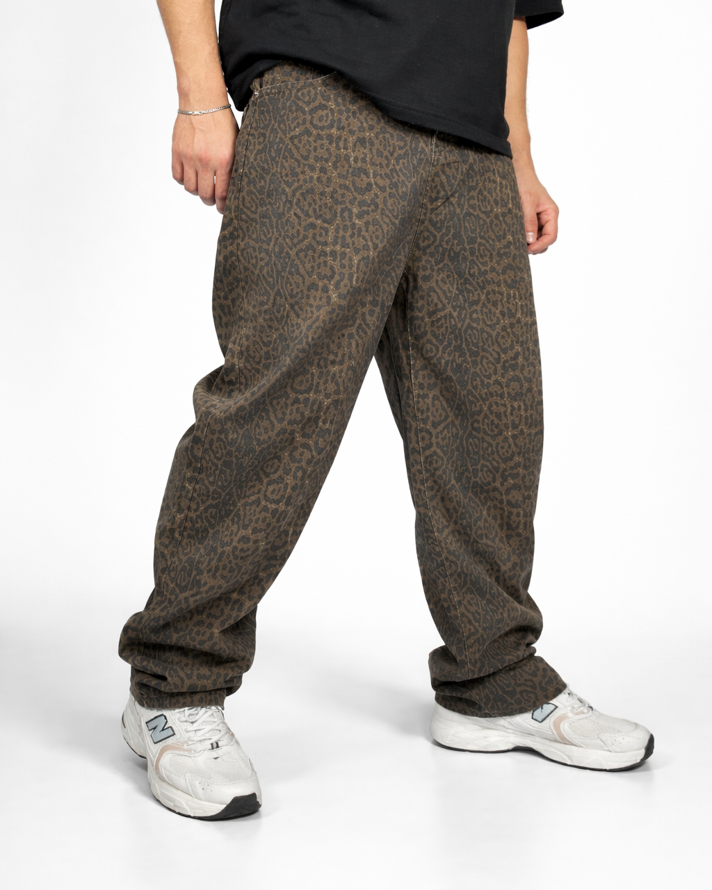 Pantalón Baggy Animal Print Café Leopardo