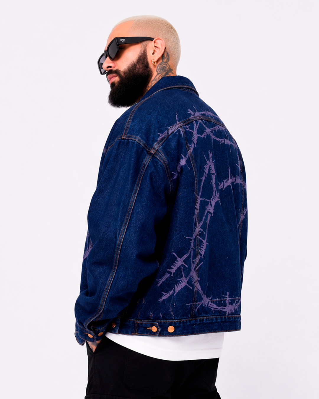 Chaqueta Jean Oversize Azul Oscuro con Estampado Láser Alambre