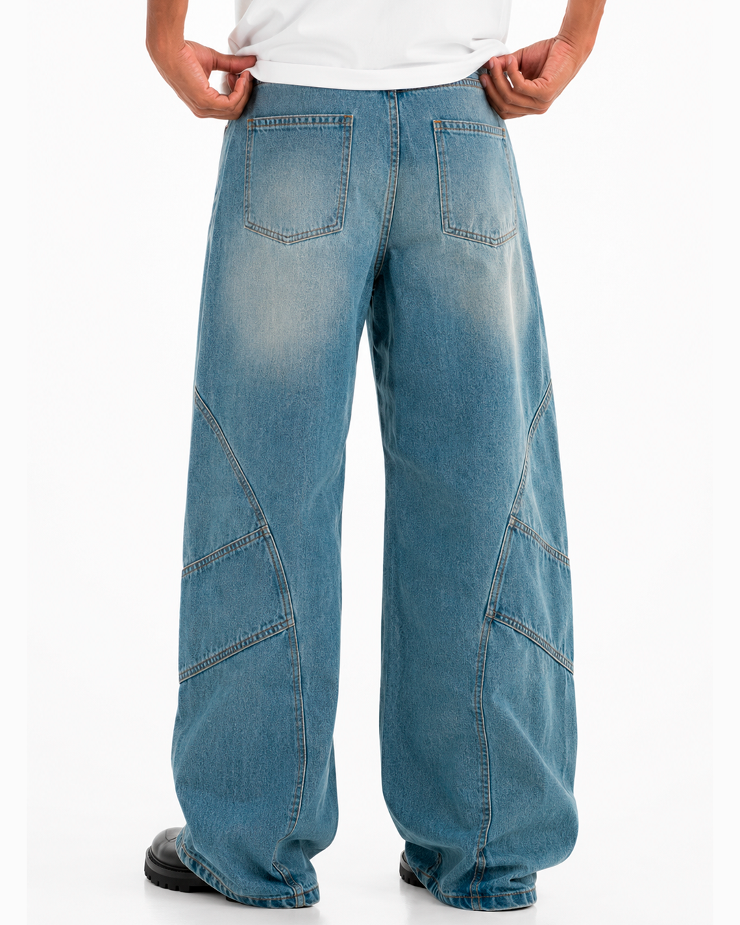 Jean Oversize Azul Claro Costuras Curvas