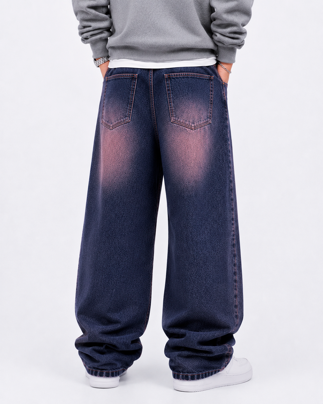 Jean Oversize Morado Wash con Parches