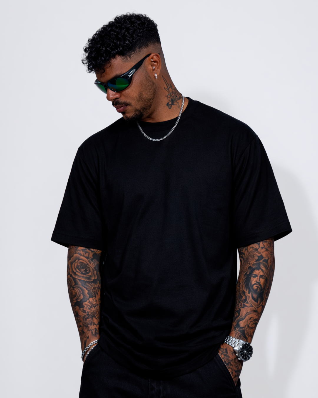 Camiseta Básica Oversize Negra