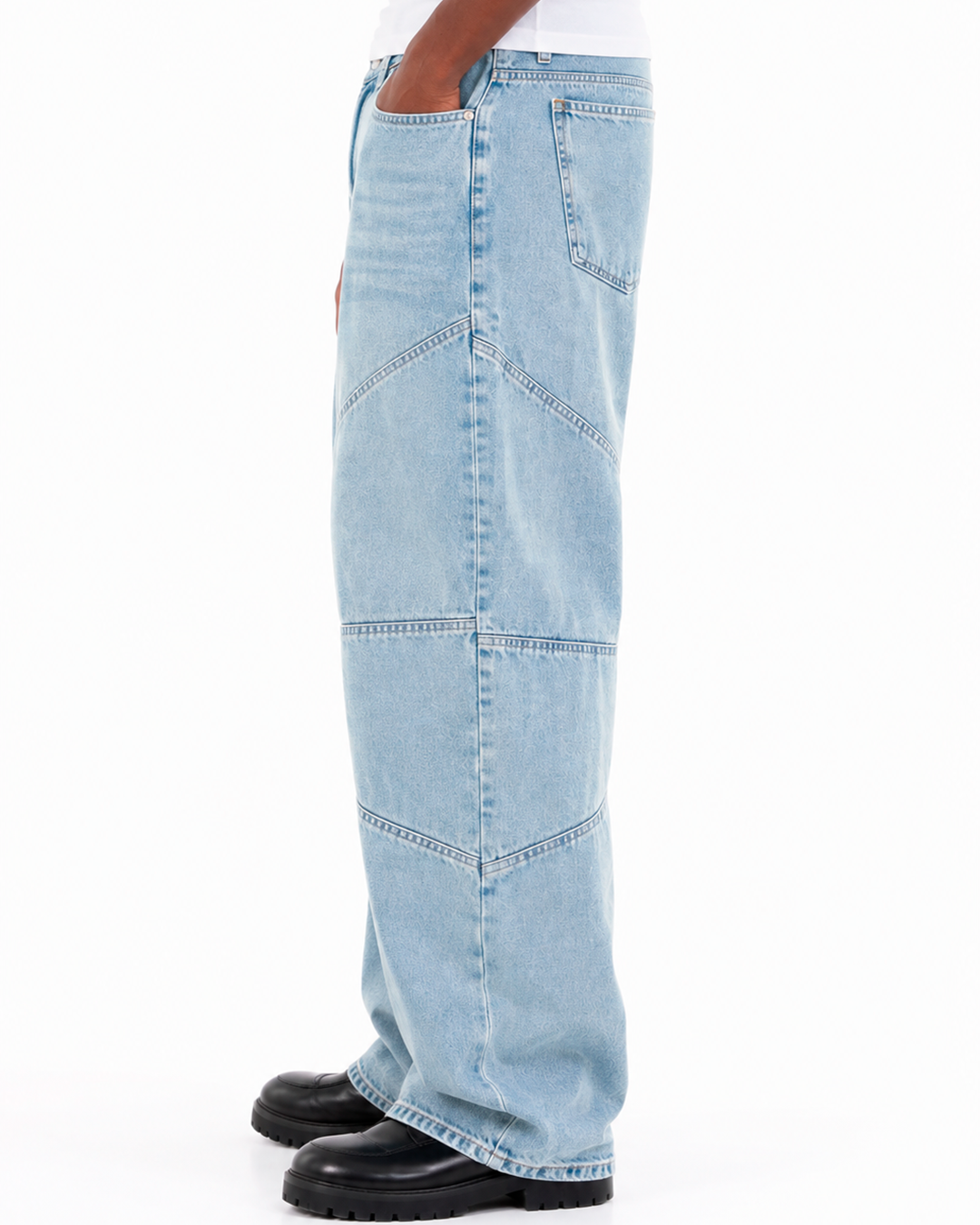 Jean Oversize Costuras Curvas Azul Claro