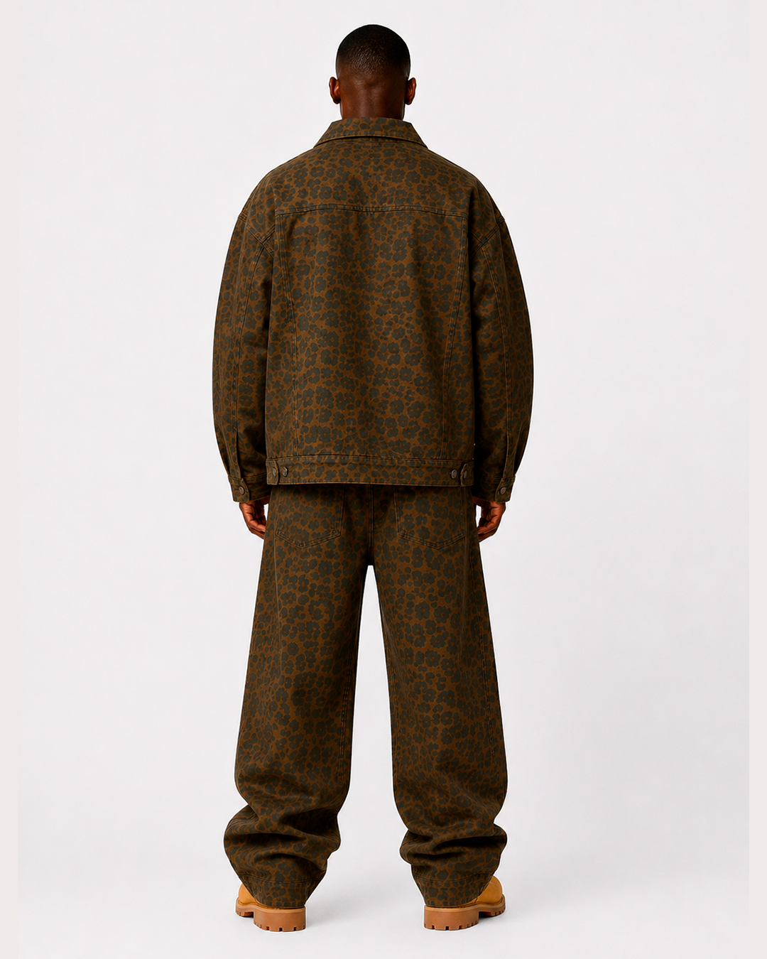 Conjunto Oversize Chaqueta Manga Larga y Pantalón Animal Print Café